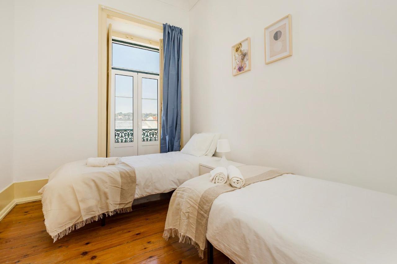 4Br Lisbon Apartament - Excellent Location - New Mattresses! Extérieur photo